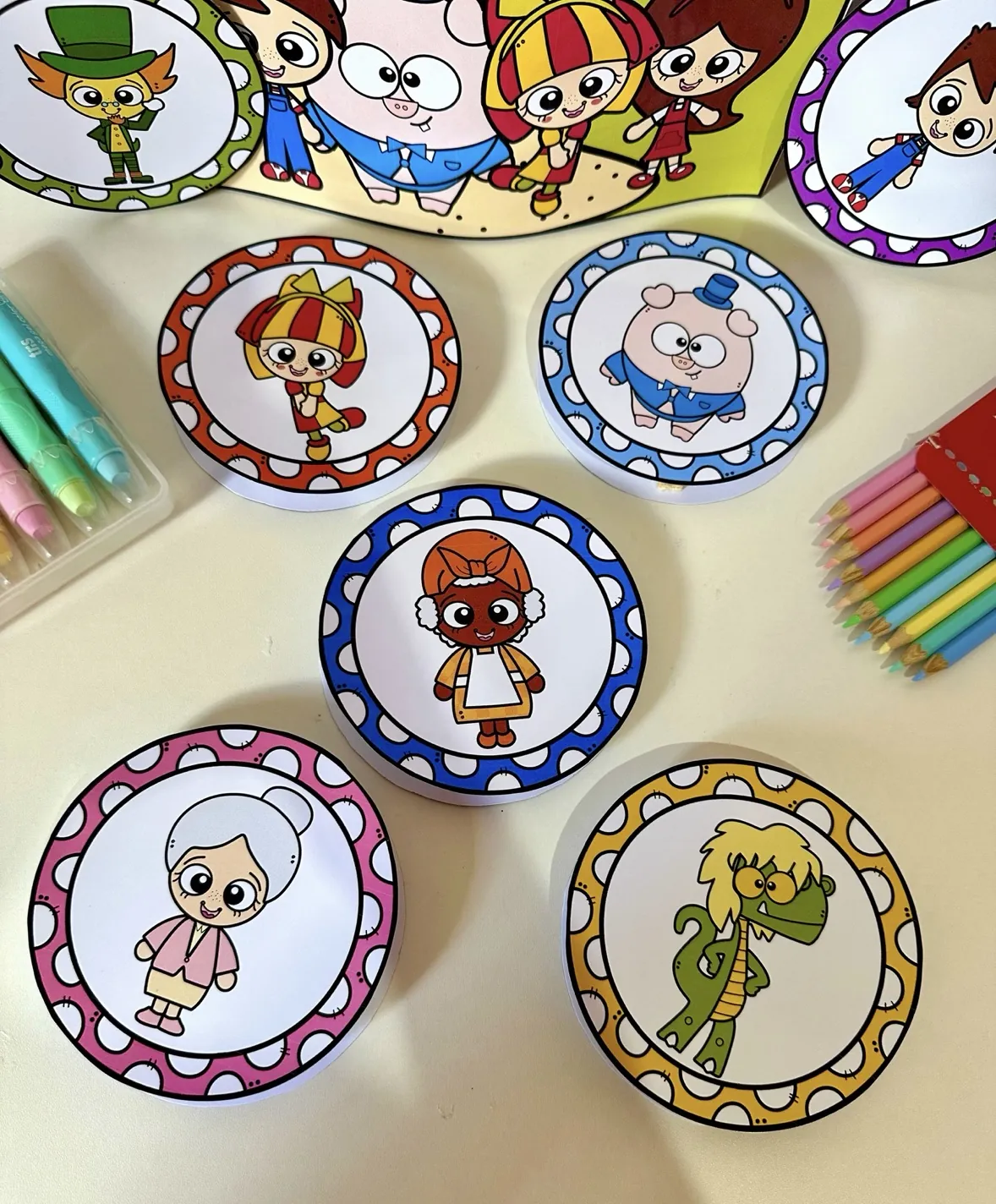 Luva Personagens Sítio do Pica Pau Amarelo - Imagem 3