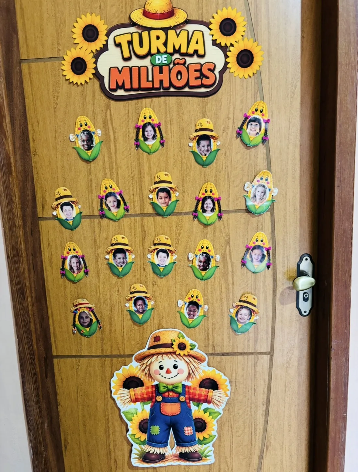 Painel de Porta Turma de Milhões